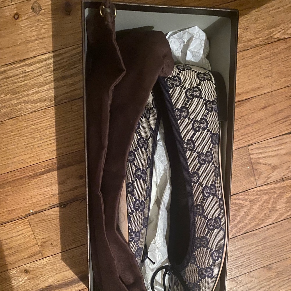 GUCCI FLATS